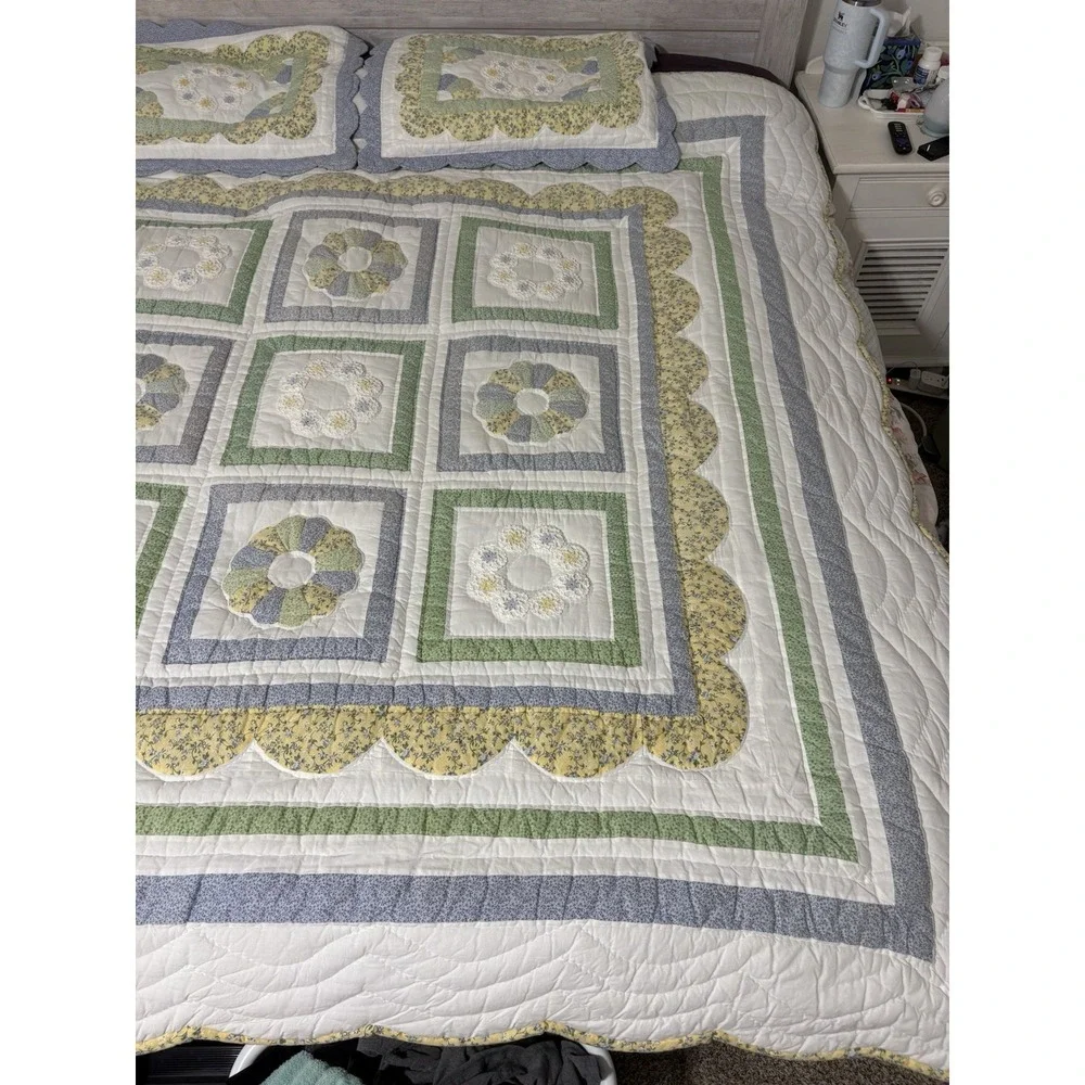 Vintage‎ Peking Handicraft Quilt Doily Floral Cotton Pastels Cottagecore 80